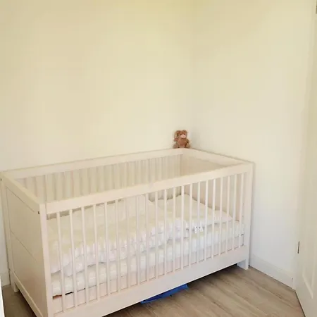 Lovely In With Sauna Apartamento